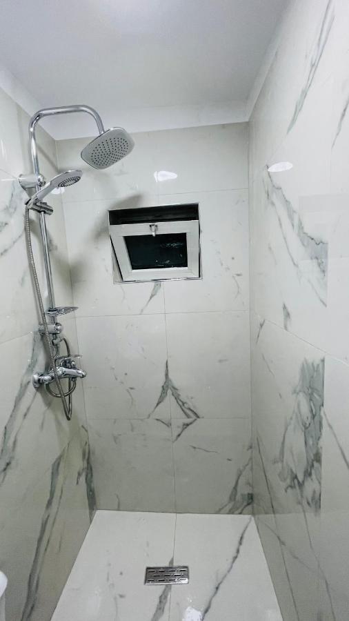 Hotel Drinos Tirana Exterior photo