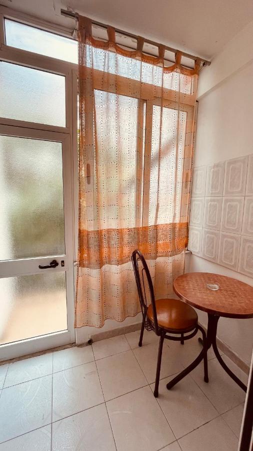 Hotel Drinos Tirana Exterior photo