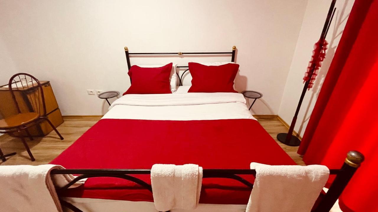 Hotel Drinos Tirana Exterior photo