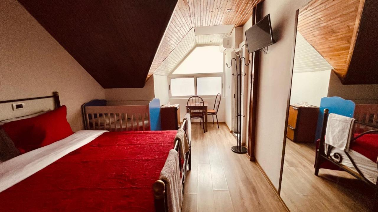Hotel Drinos Tirana Exterior photo