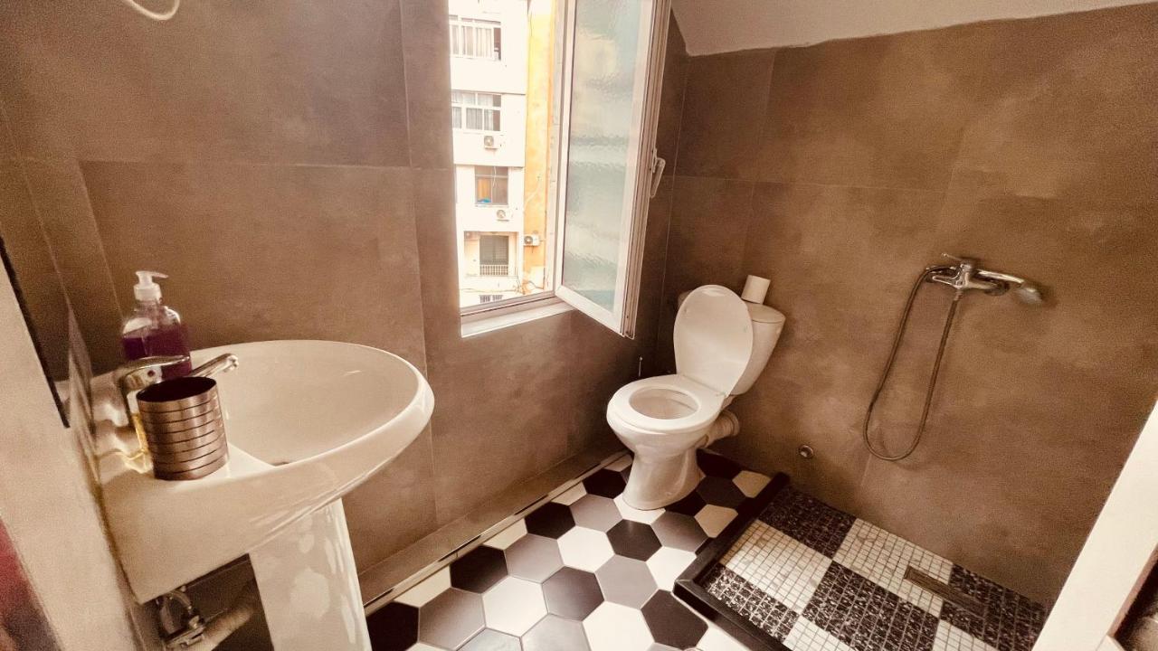 Hotel Drinos Tirana Exterior photo
